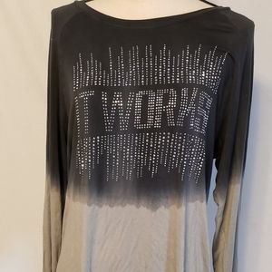 It works long sleeve tShirt